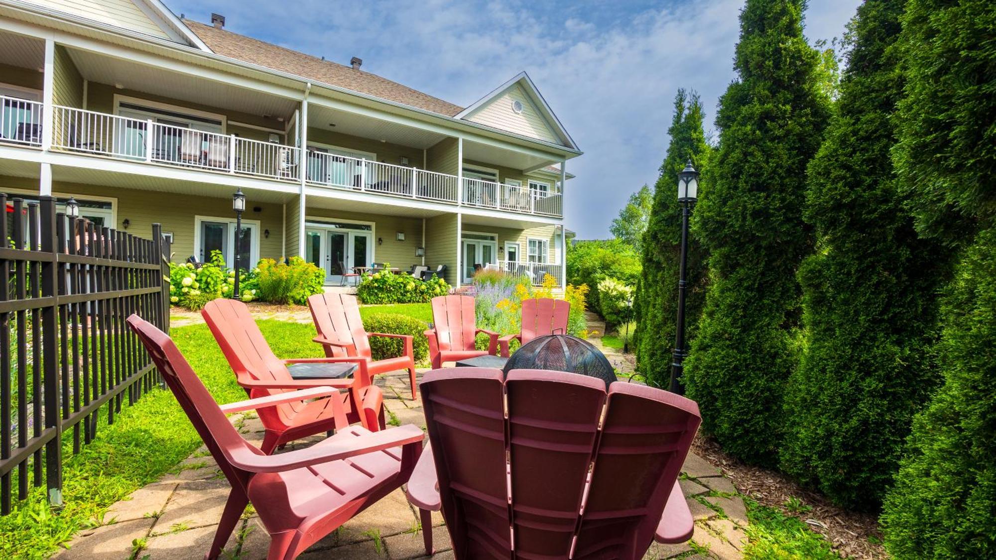 Le 204 Champlain Bromont Apartment Exterior photo