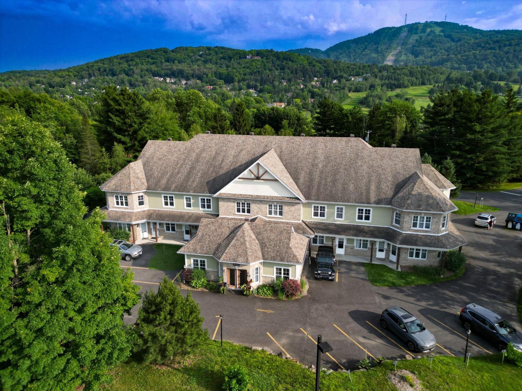 Le 204 Champlain Bromont Apartment Exterior photo